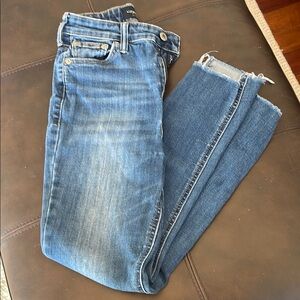 Lucky Brand Blue Ankle Cropped Jeans with Distressed Look